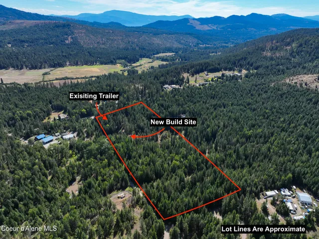 $450,000 | 2058 Southside School Road, Cocolalla, ID 83813