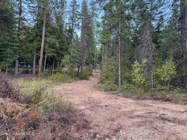 $450,000 | 2058 Southside School Road, Cocolalla, ID 83813