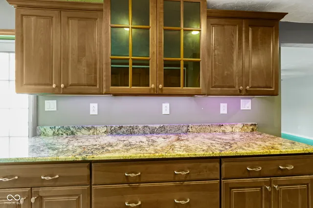 $480,000 | 11994 Greenfield Road, Zionsville, IN 46077