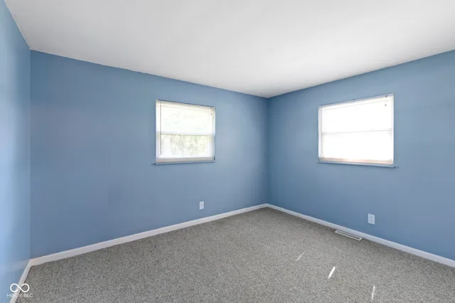 $480,000 | 11994 Greenfield Road, Zionsville, IN 46077