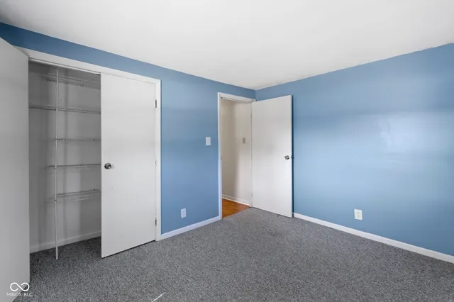 $480,000 | 11994 Greenfield Road, Zionsville, IN 46077