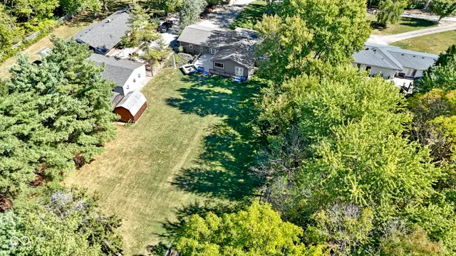 $480,000 | 11994 Greenfield Road, Zionsville, IN 46077