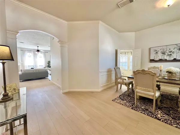 $2,200 | 5822 Carta Valley Lane, Richmond, TX 77469