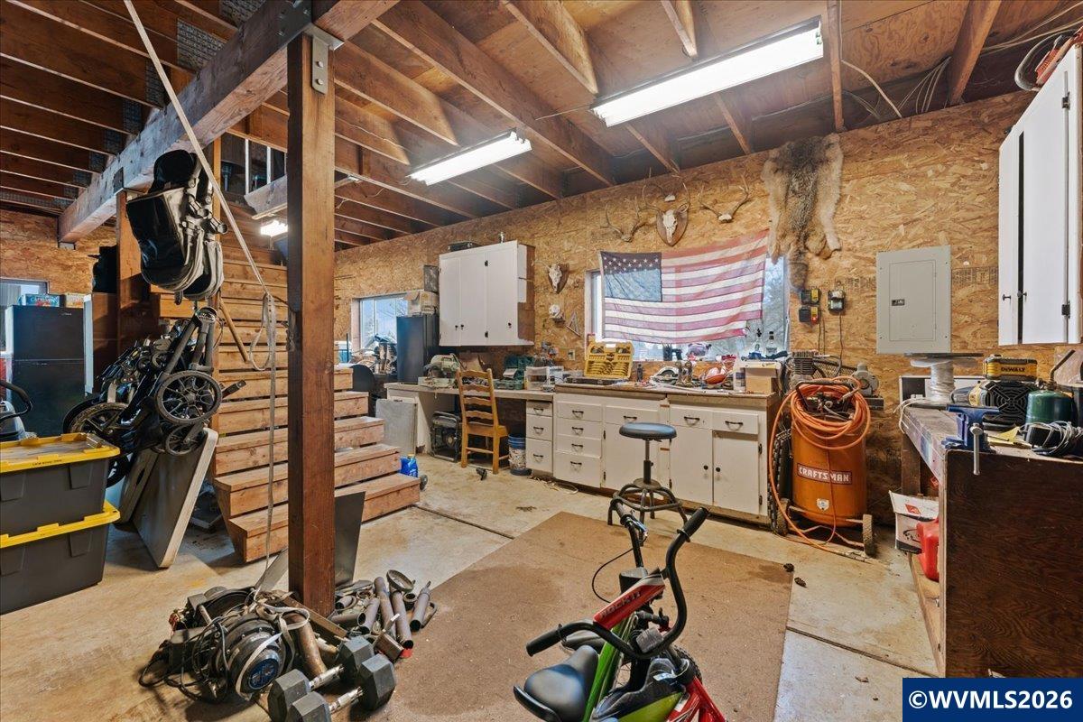 135 Steelhammer Road Silverton, OR 97381 - Photo 30 of 40 Gallery Image 30