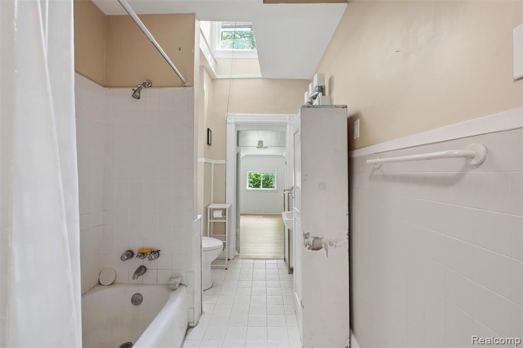 612 Spring Street Ann Arbor, MI 48103 - Photo 15 of 26
