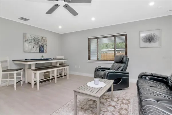 $2,500 | 204 7th Avenue Northwest, Ruskin, FL 33570