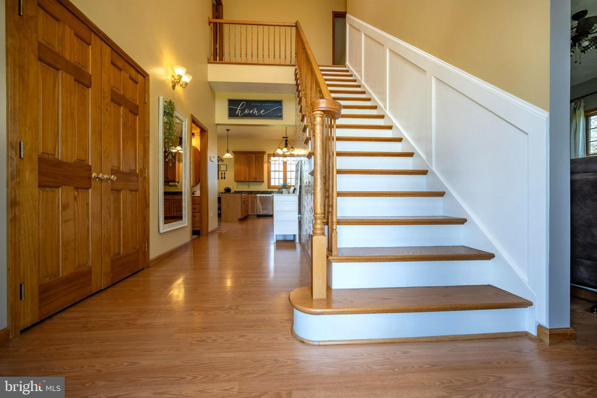 491 Edens Ridge Road Oakland, MD 21550 - Photo 7 of 73 Front foyer