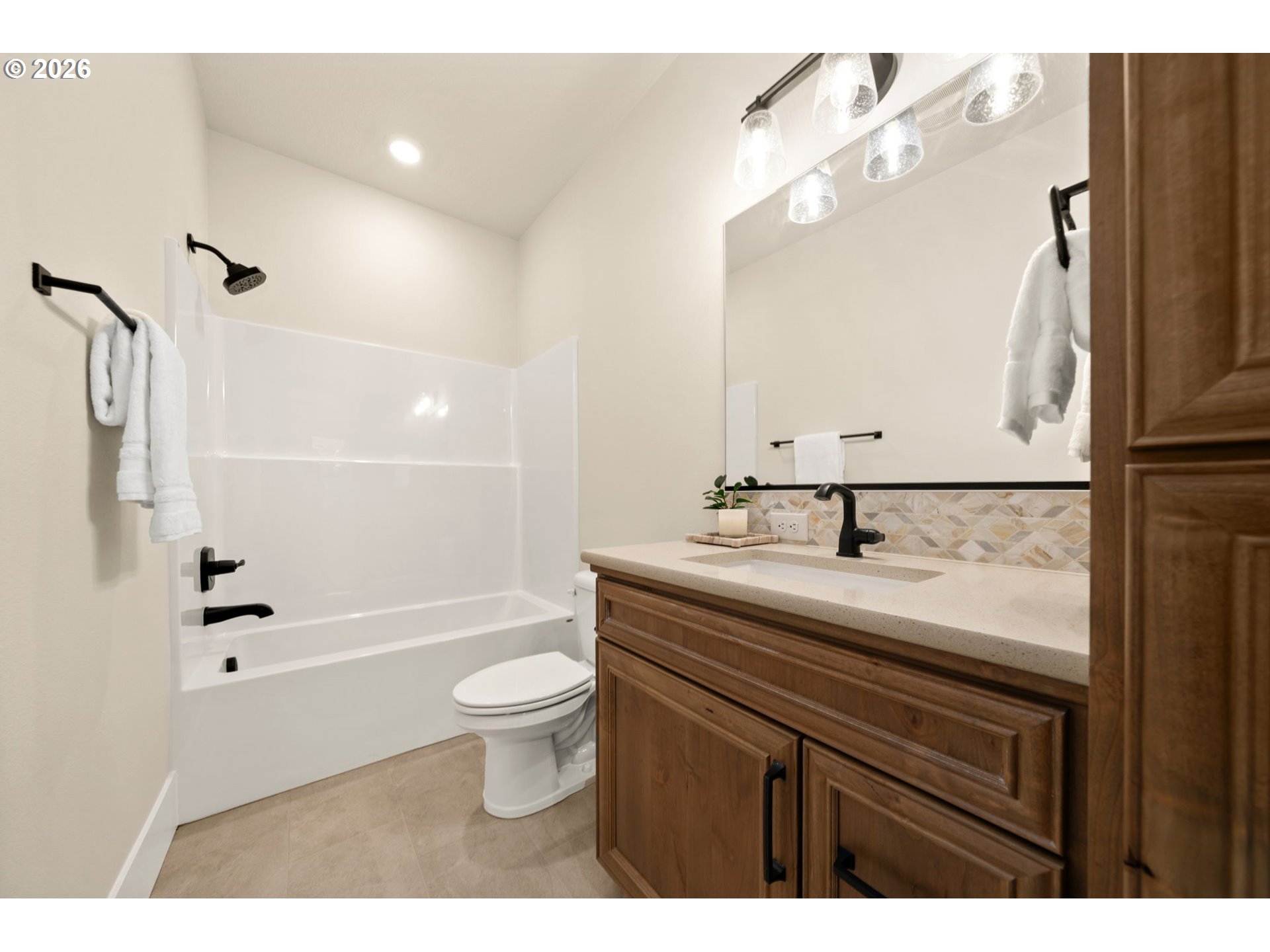 17104 Northwest 7th Avenue Ridgefield, WA 98642 - Photo 22 of 34 Gallery Image 22