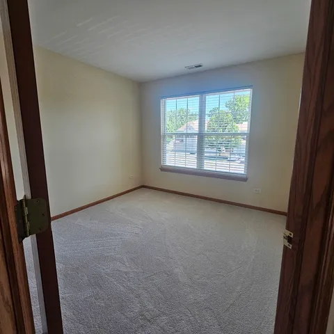 $310,000 | 1111 Colonial Drive, Joliet, IL 60432