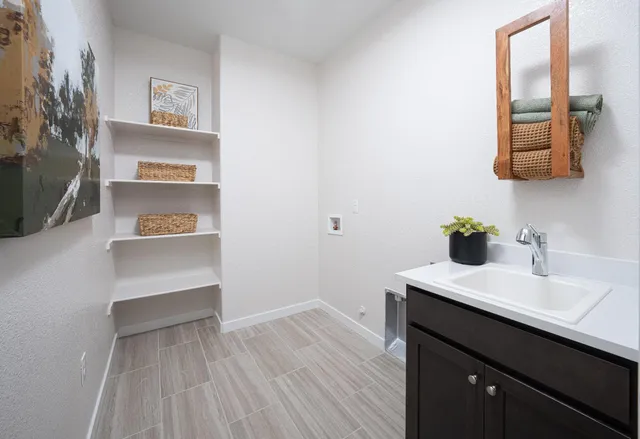 $542,990 | 2223 White Gold Way, Olivehurst, CA 95961