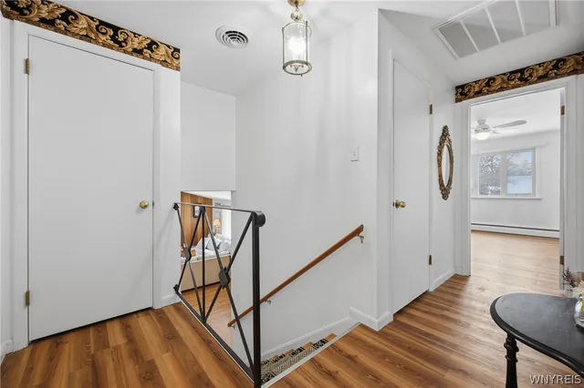 $449,900 | 427 Cherry Lane, Lewiston, NY 14092