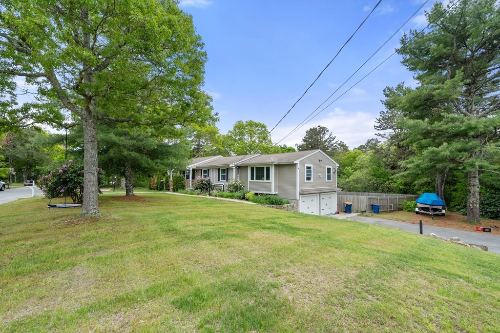 9 Debbies Lane Barnstable, MA 02648 - Photo 27 of 32