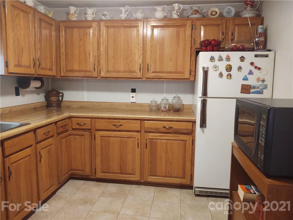 160 Justice Drive Rutherfordton, NC 28139 - Photo 6 of 13 Gallery Image 6