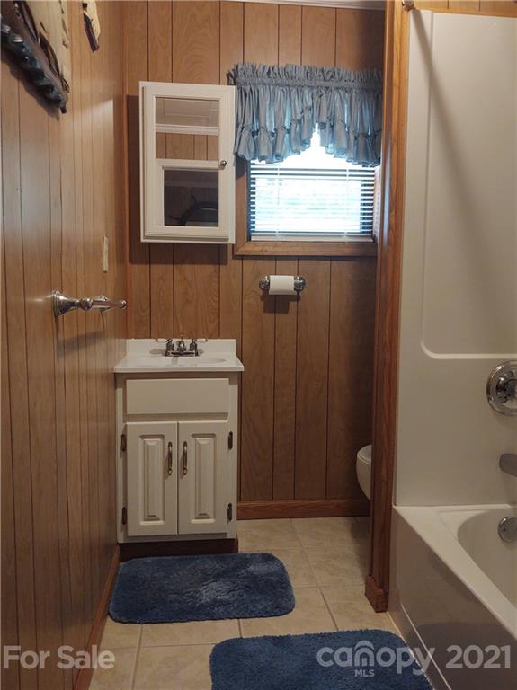 160 Justice Drive Rutherfordton, NC 28139 - Photo 10 of 13 Gallery Image 10