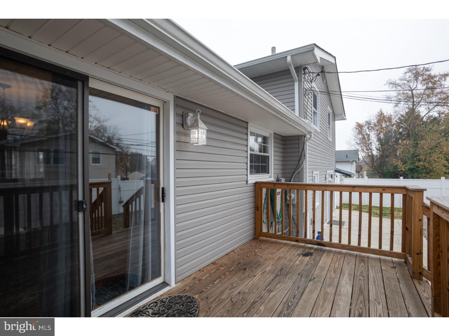 114 Pocasset Road Philadelphia, PA 19115 - Photo 22 of 25 Deck
