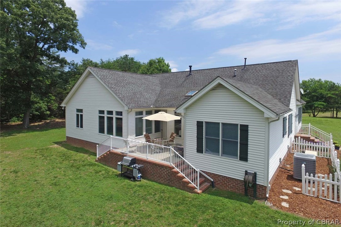 1041 Bennett Farm Road Locust Hill, VA 23092 - Photo 11 of 50 Gallery Image 11