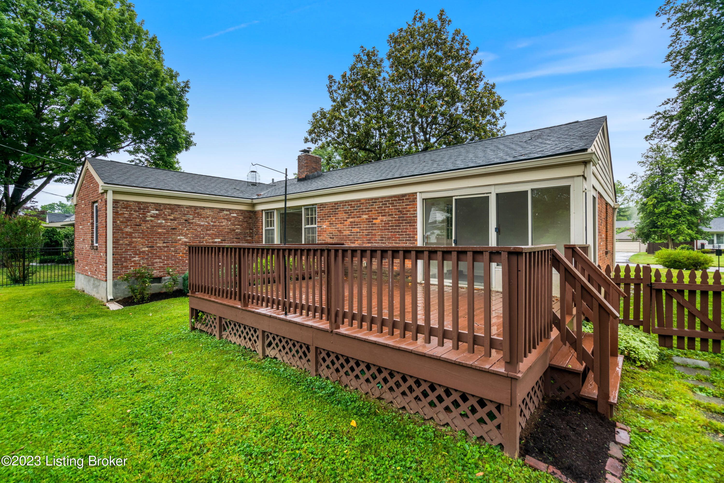 212 Brunswick Road Louisville, KY 40207 - Photo 37 of 41 212brunswick (11)