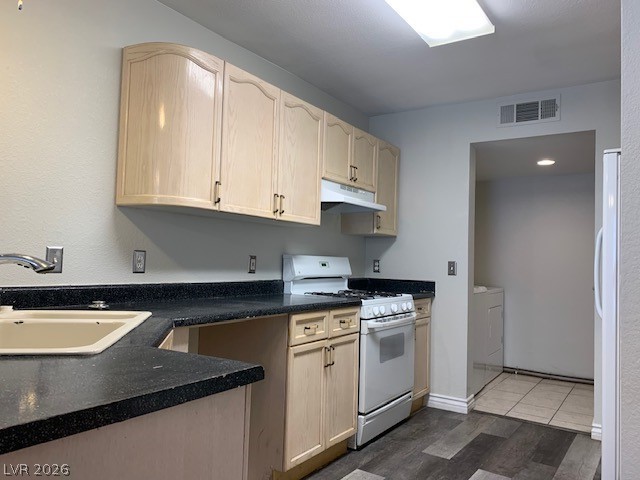 7604 Almeria Street Las Vegas, NV 89128 - Photo 16 of 17