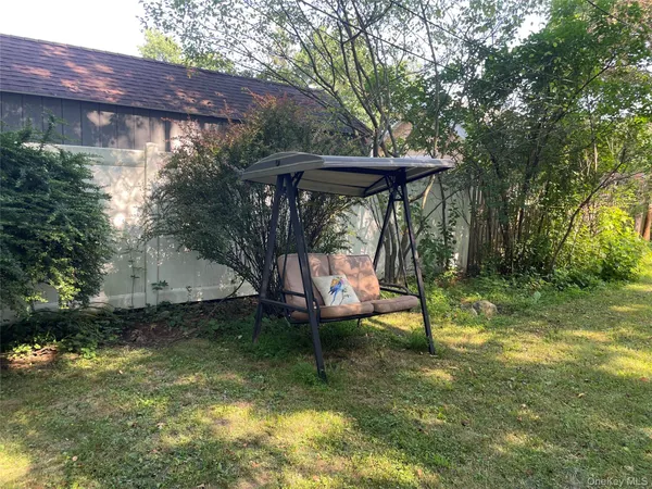 $73,000 | 3155 Lexington Avenue, Unit 14, Mohegan Lake, NY 10547