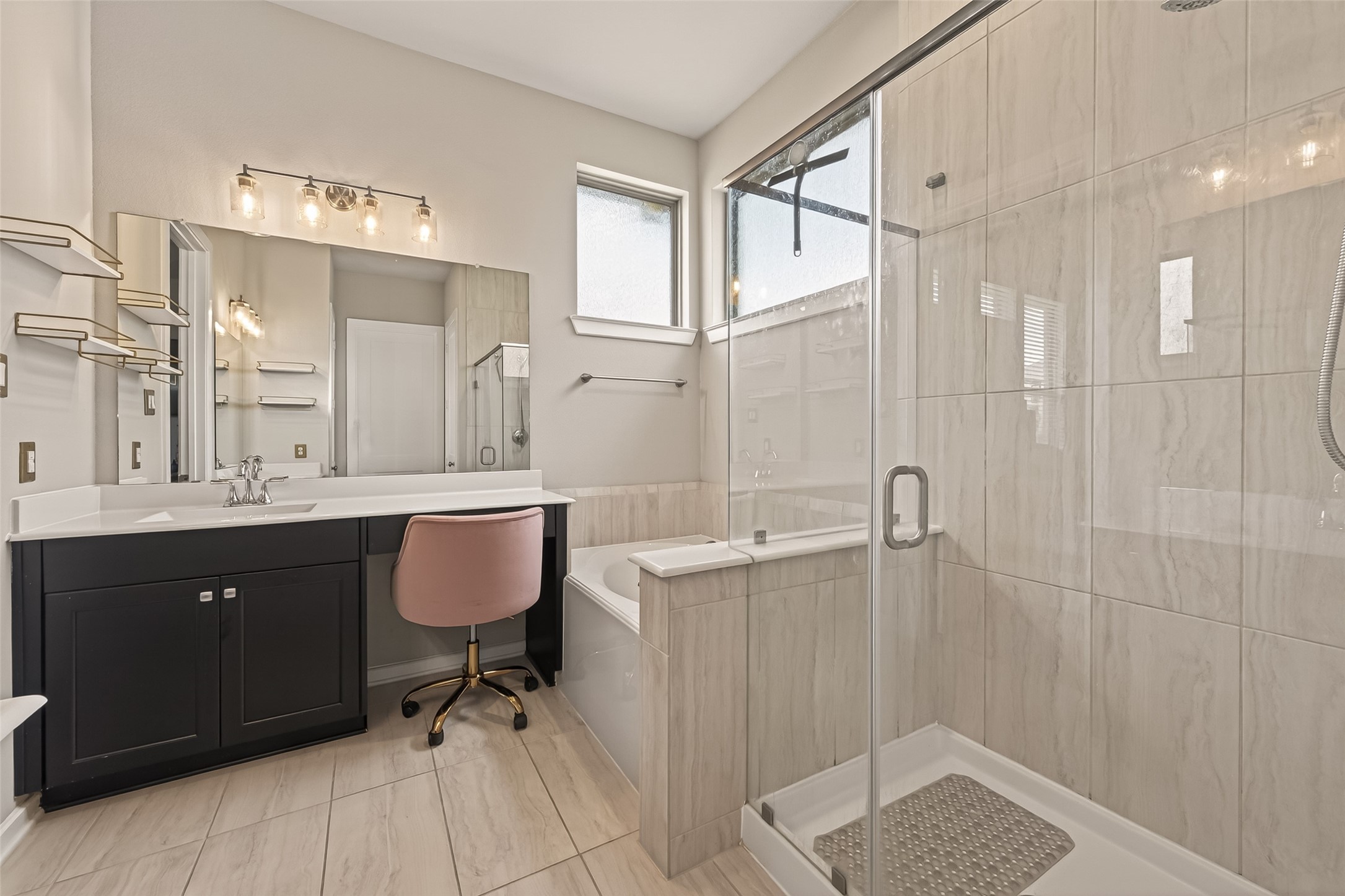 9703 Colorado Street Manvel, TX 77578 - Photo 35 of 40 Spacious ensuite bath
