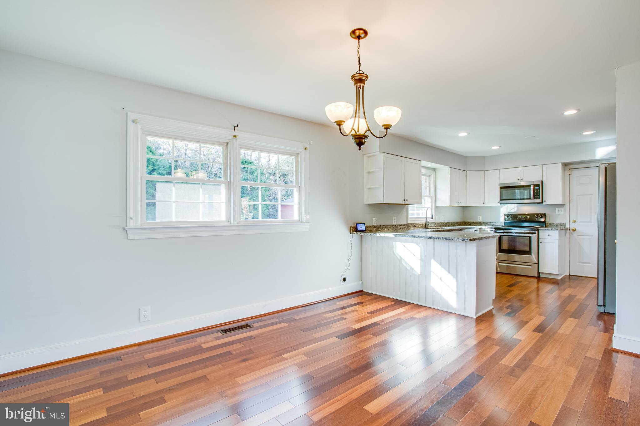473 Spotted Tavern Road Fredericksburg, VA 22406 - Photo 22 of 72 Open dining-kitchen area