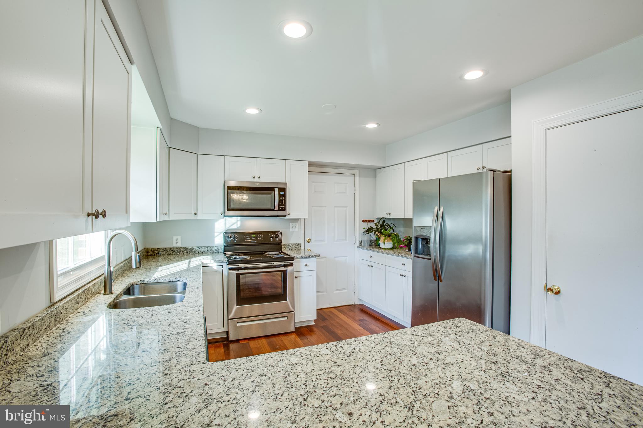 473 Spotted Tavern Road Fredericksburg, VA 22406 - Photo 24 of 72 Upgraded kitchen