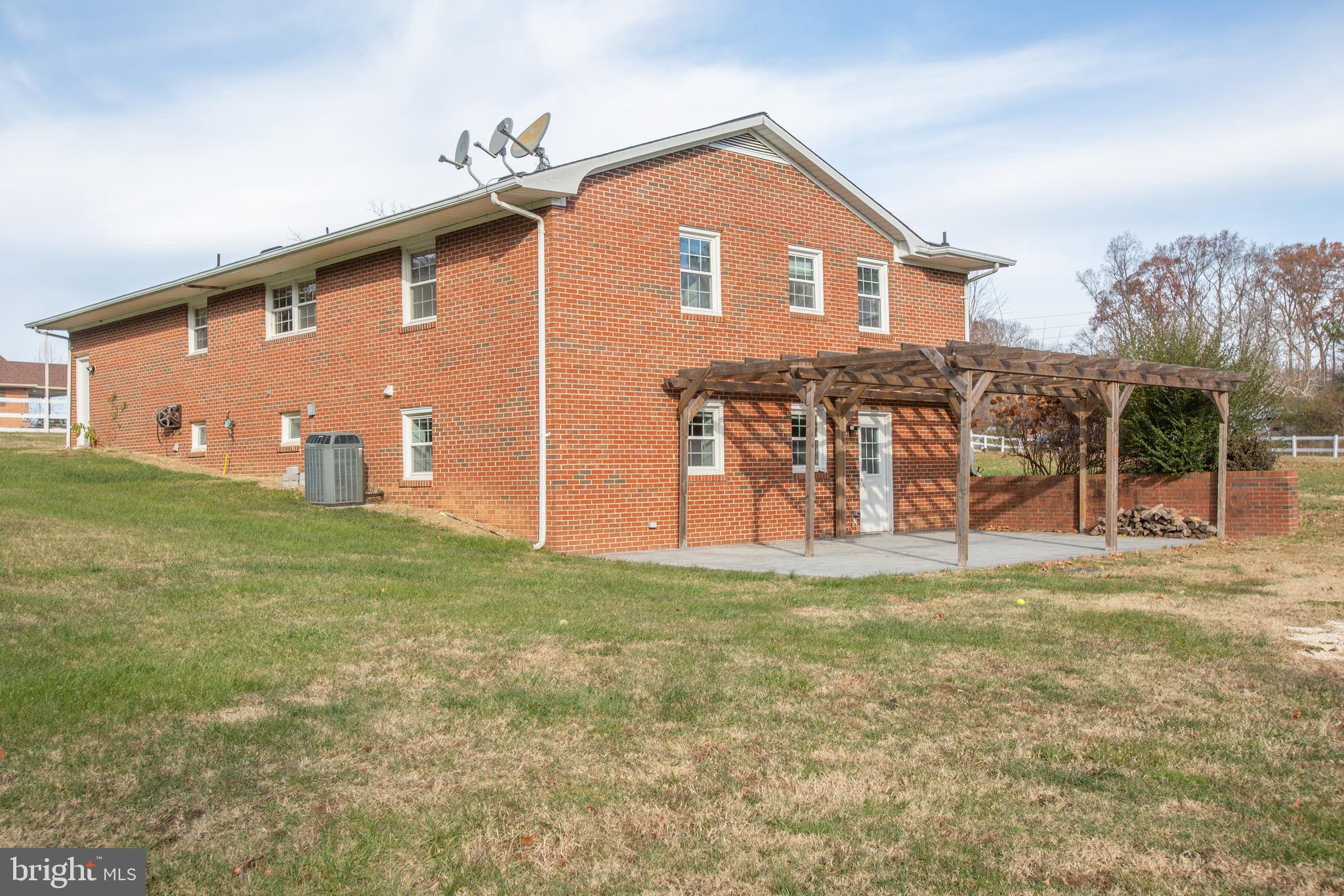 473 Spotted Tavern Road Fredericksburg, VA 22406 - Photo 66 of 72 Side and back view