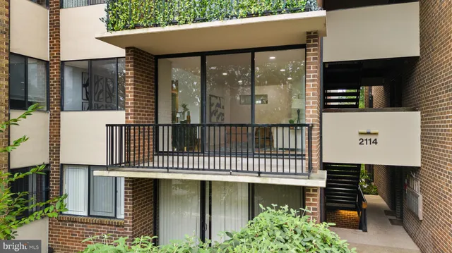$200,000 | 2114 Bonnywood Lane, Unit 201, Silver Spring, MD 20902