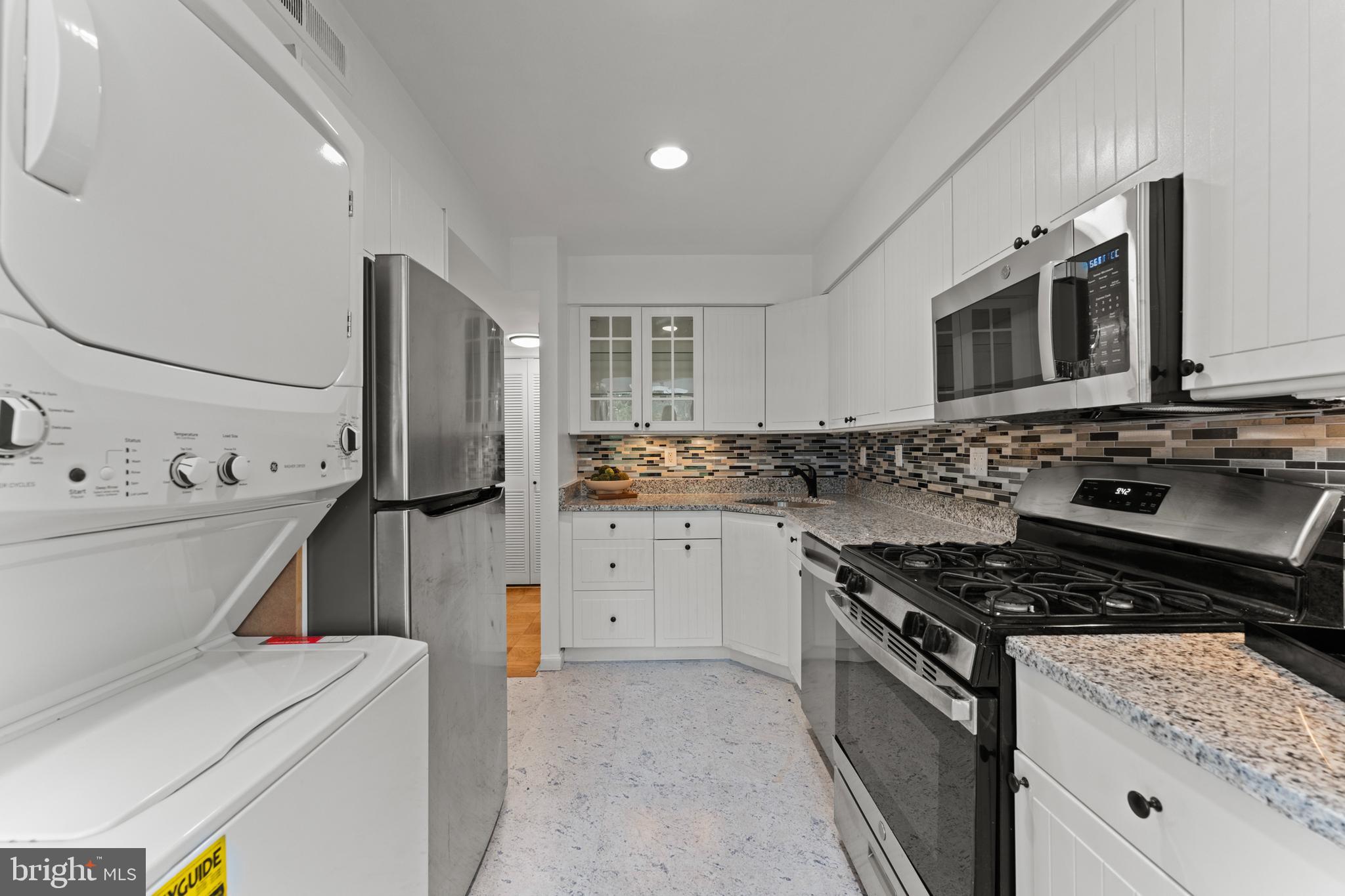 2114 Bonnywood Lane, Unit 201 Silver Spring, MD 20902 - Photo 11 of 39