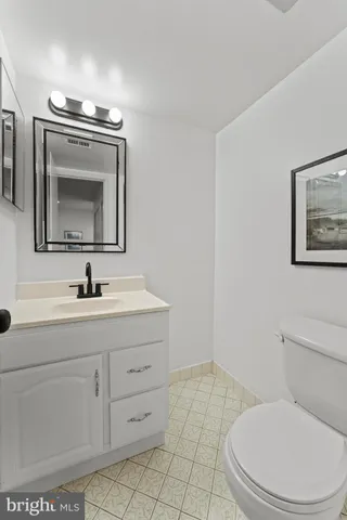 $200,000 | 2114 Bonnywood Lane, Unit 201, Silver Spring, MD 20902