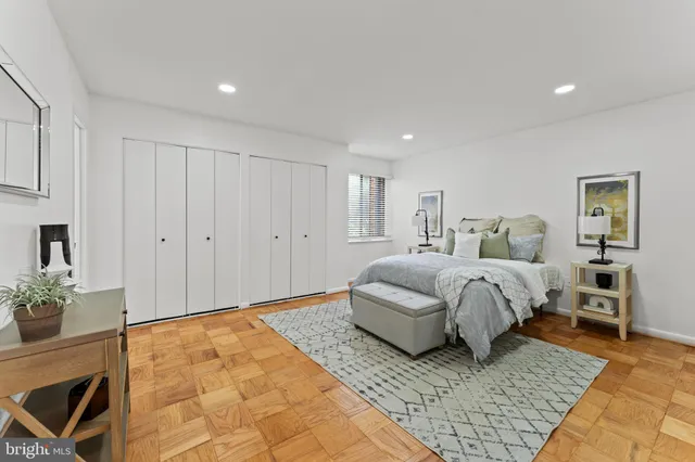 $200,000 | 2114 Bonnywood Lane, Unit 201, Silver Spring, MD 20902