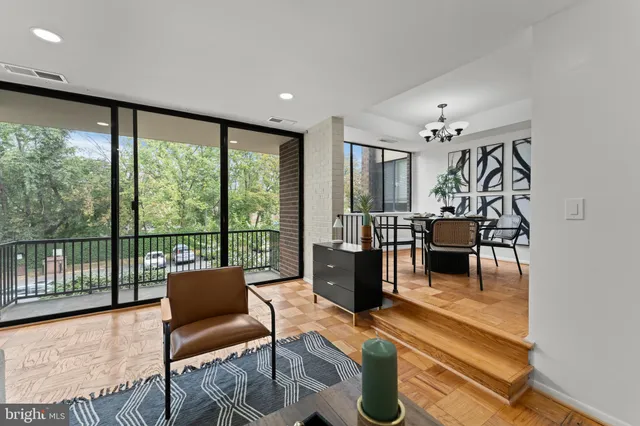 $200,000 | 2114 Bonnywood Lane, Unit 201, Silver Spring, MD 20902