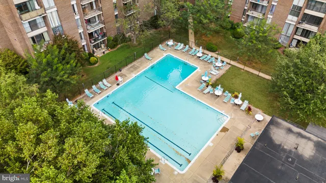 $200,000 | 2114 Bonnywood Lane, Unit 201, Silver Spring, MD 20902