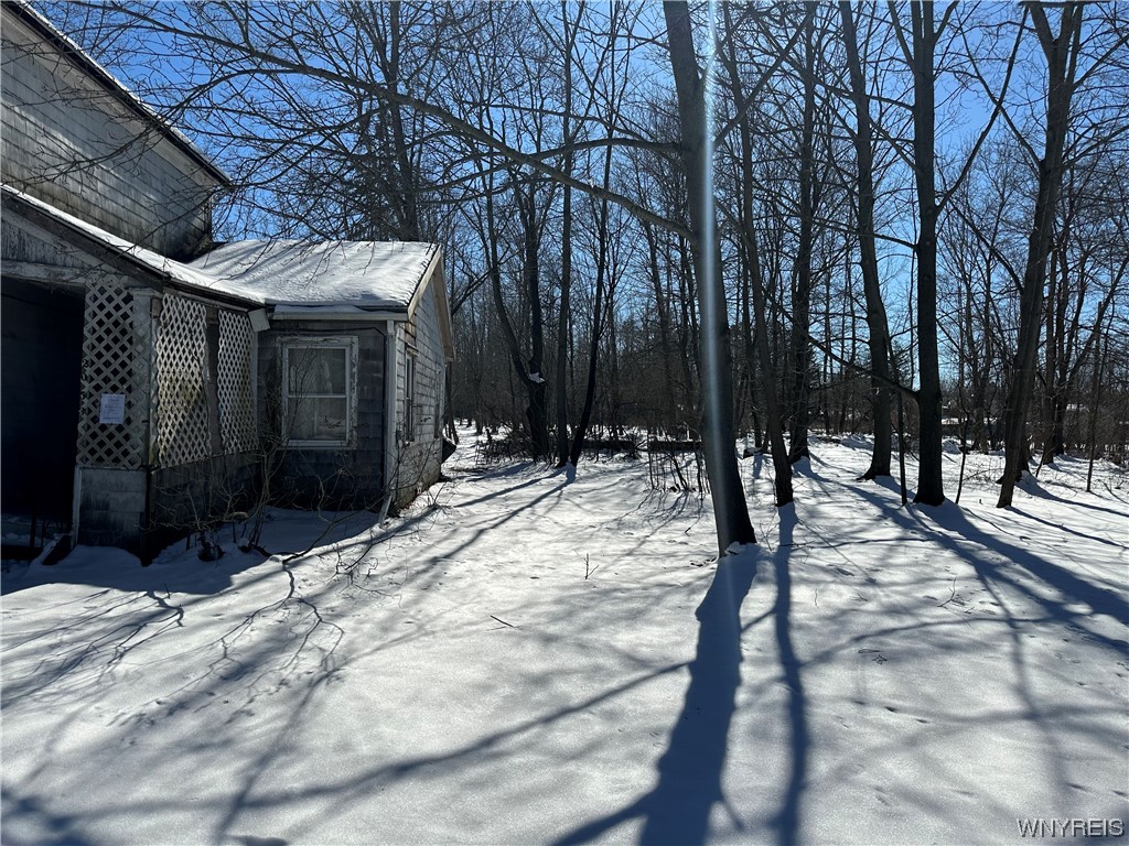 2053 Shadagee Road Evans, NY 14047 - Photo 2 of 3