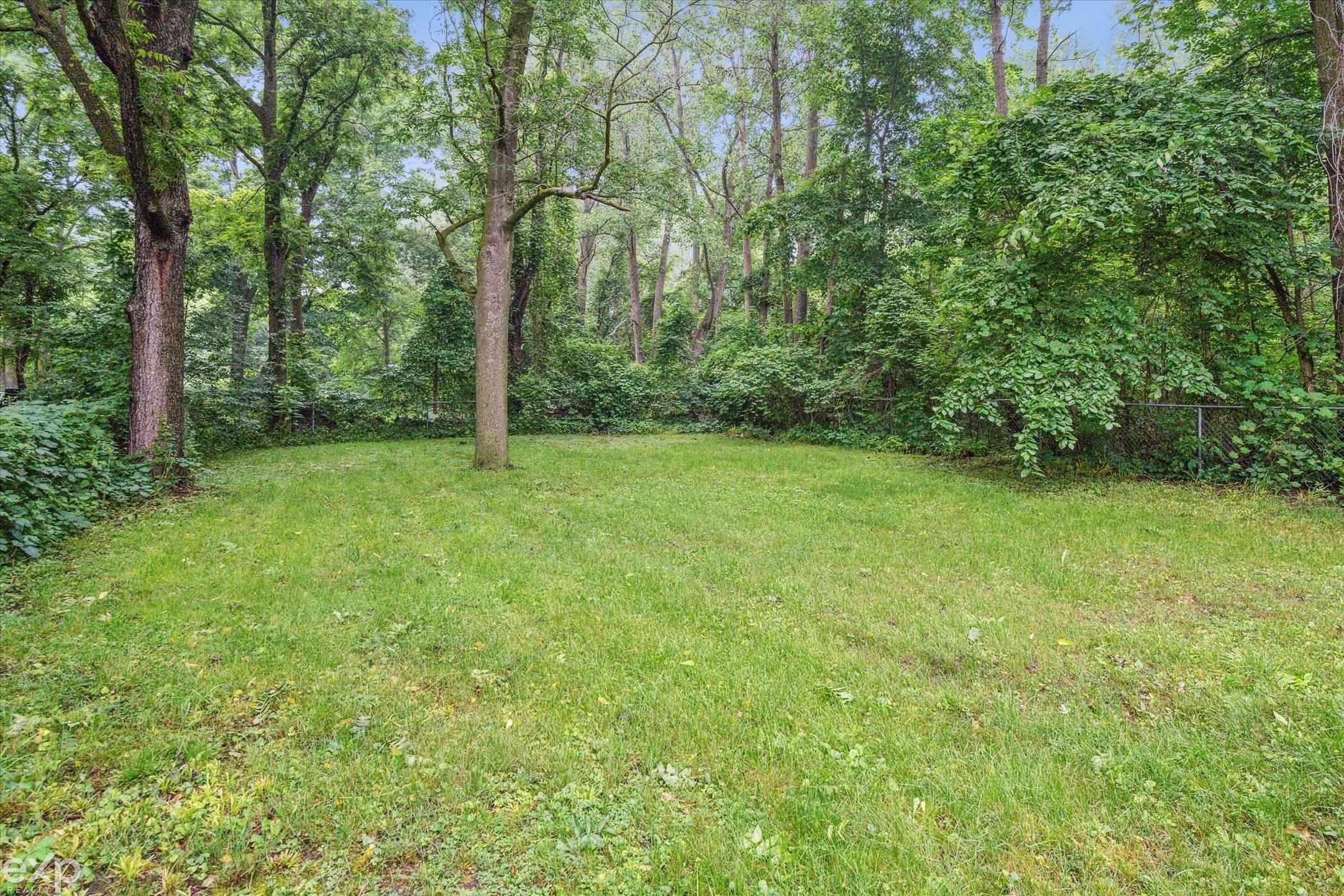 3221 Hemphill Road Burton, MI 48529 - Photo 14 of 14