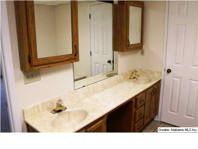 1201 Kirby Road Oxford, AL 36203 - Photo 23 of 32