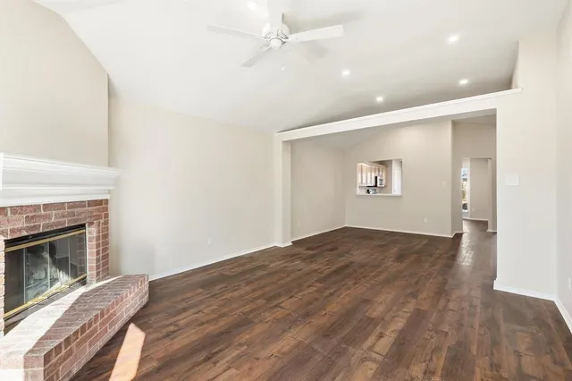 $299,900 | 5910 Fawn Meadow Trail, Arlington, TX 76017