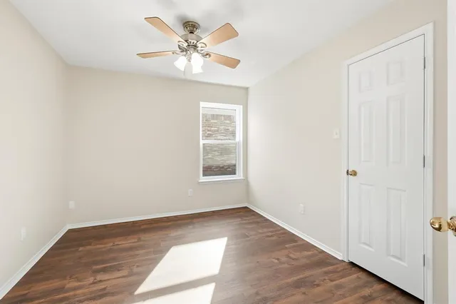 $299,900 | 5910 Fawn Meadow Trail, Arlington, TX 76017