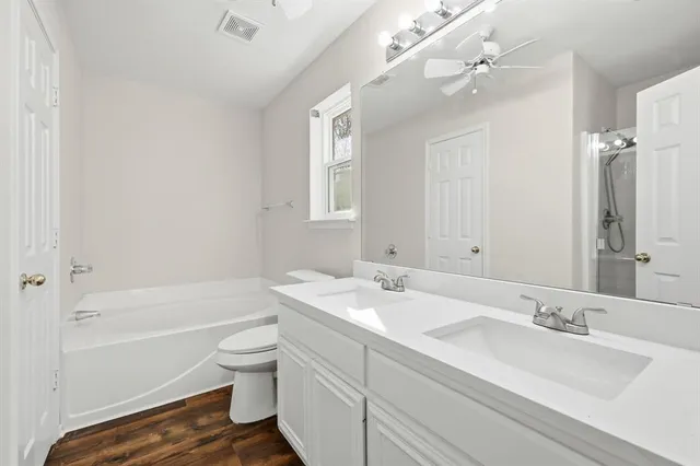 $299,900 | 5910 Fawn Meadow Trail, Arlington, TX 76017