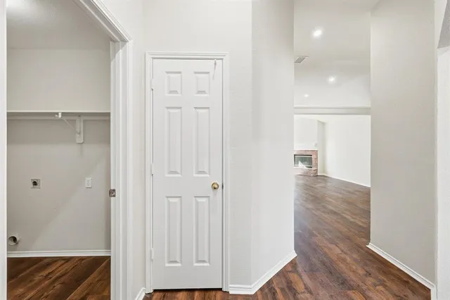 $299,900 | 5910 Fawn Meadow Trail, Arlington, TX 76017