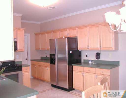 10 Potomac Road Monmouth Junction, NJ 08852 - Photo 3 of 8 Gallery Image 3