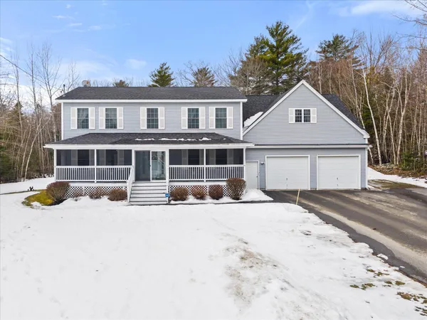 $749,900 | 21 Rosebud Lane, Brewer, ME 04412