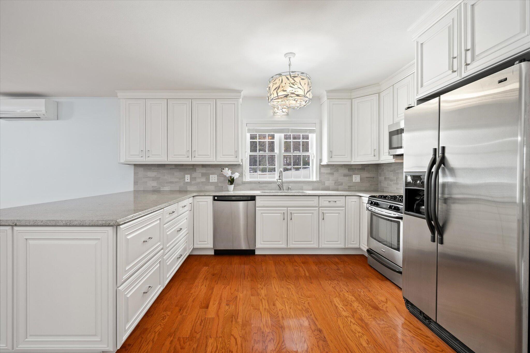 21 Rosebud Lane Brewer, ME 04412 - Photo 13 of 79 16-Kitchen