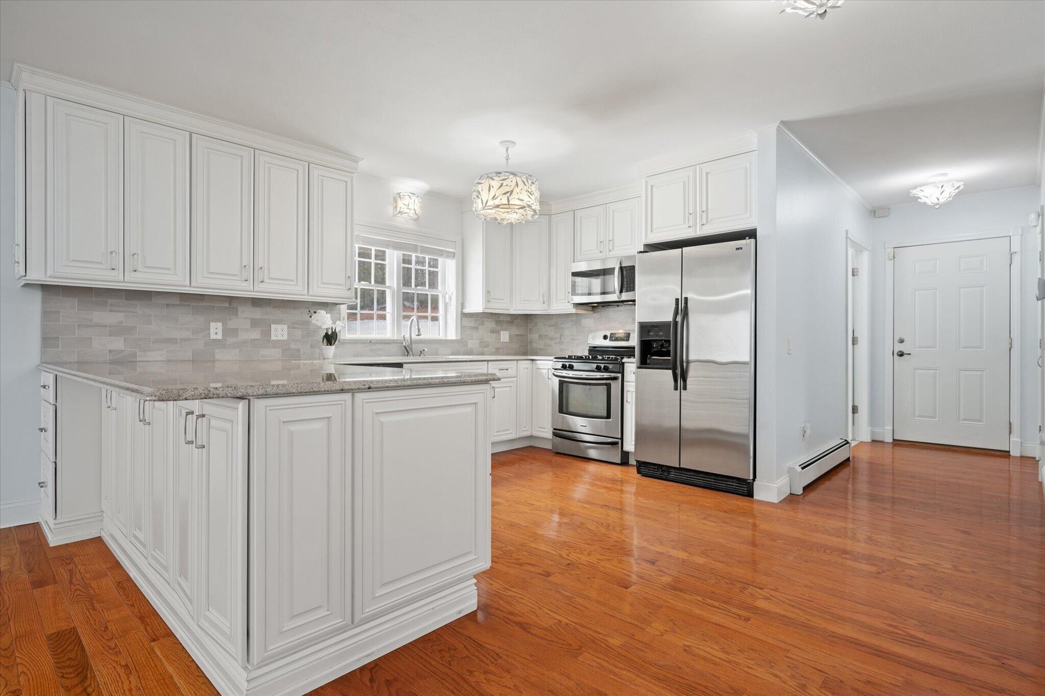 21 Rosebud Lane Brewer, ME 04412 - Photo 18 of 79 21-Kitchen