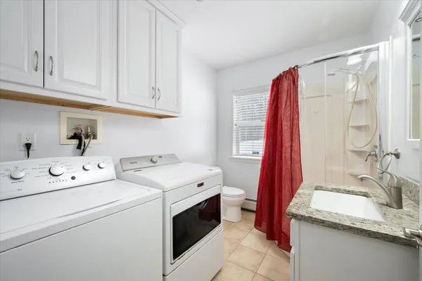 $749,900 | 21 Rosebud Lane, Brewer, ME 04412
