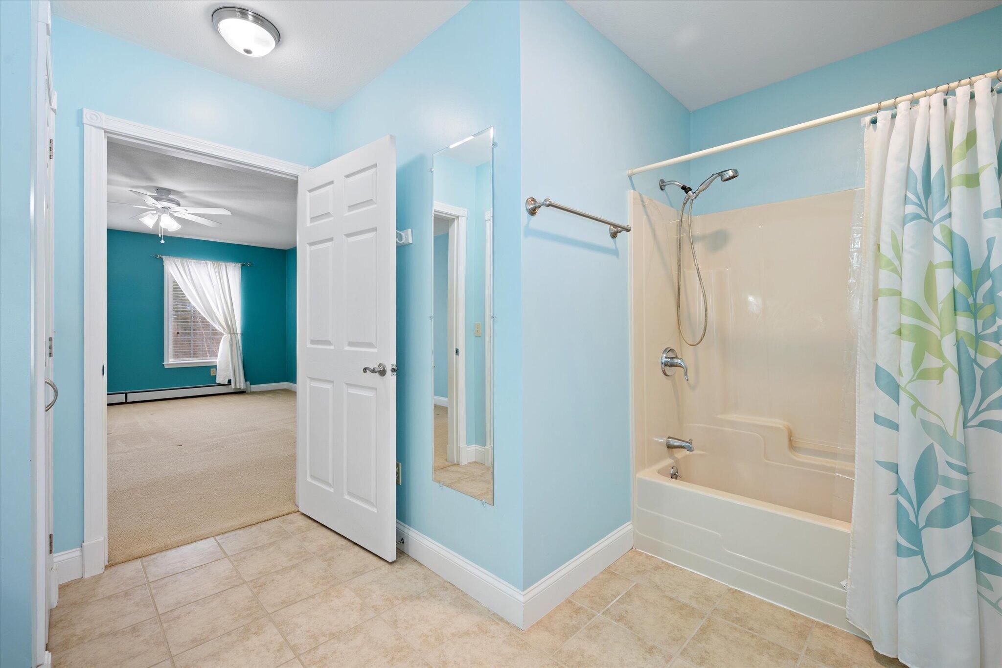 21 Rosebud Lane Brewer, ME 04412 - Photo 29 of 79 33-Primary Bathroom