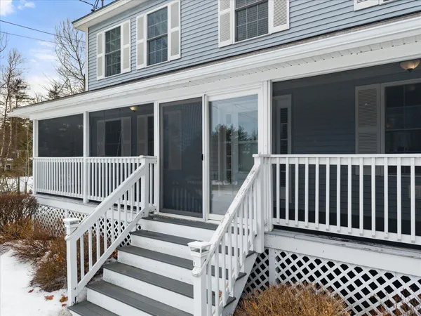 $749,900 | 21 Rosebud Lane, Brewer, ME 04412
