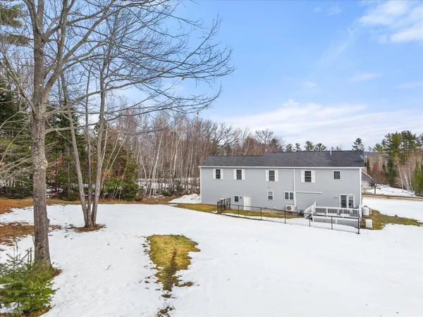 $749,900 | 21 Rosebud Lane, Brewer, ME 04412