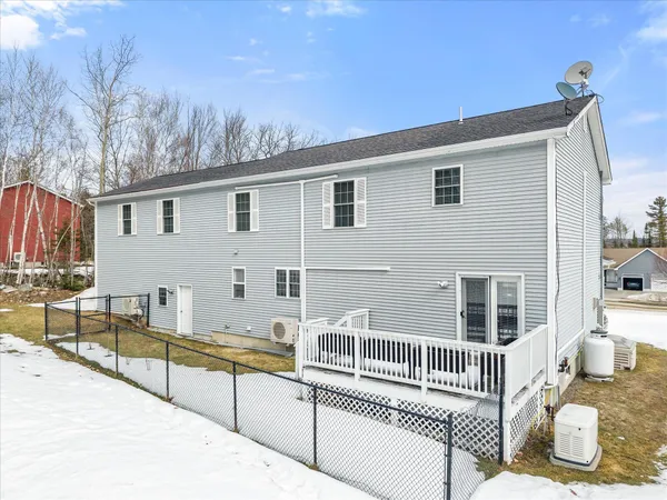 $749,900 | 21 Rosebud Lane, Brewer, ME 04412