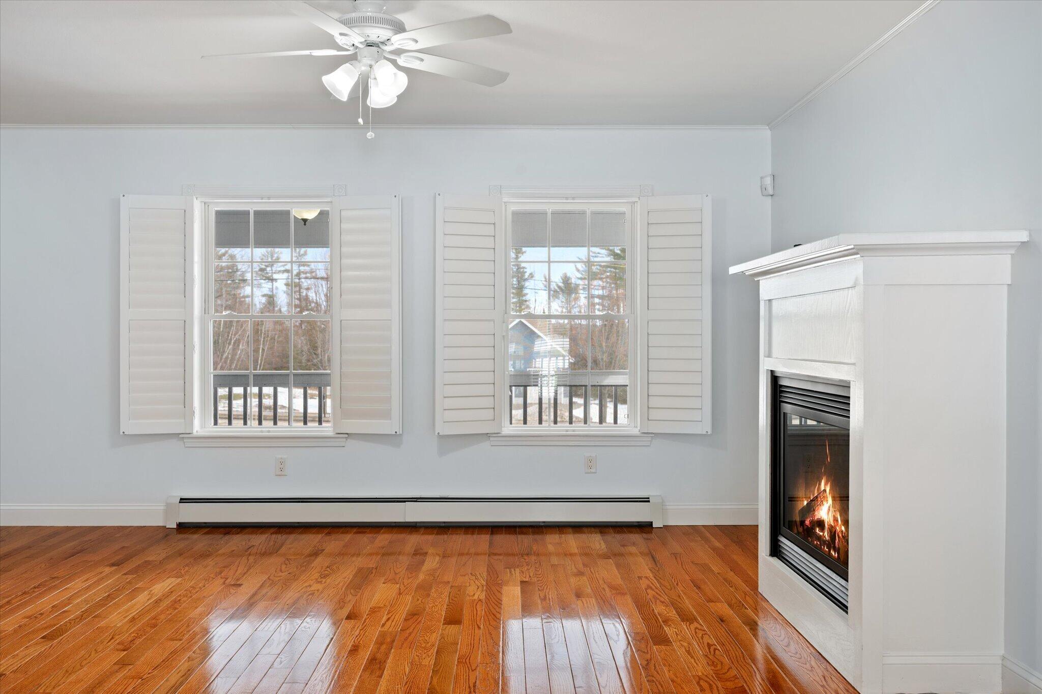 21 Rosebud Lane Brewer, ME 04412 - Photo 7 of 79 10-Living Room